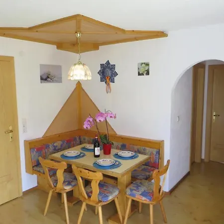 Almrausch Apartment *